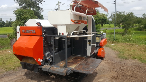 ลดสุดๆ429000 บาทขายด่วน!!Kubota DC70 ลดสุดๆ429000 บาทขายด่วน!!Kubota DC70