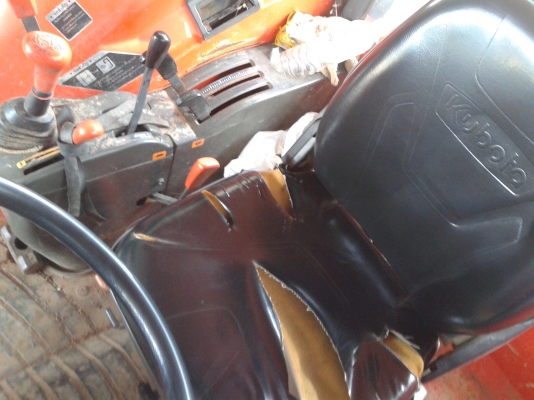 ขาย KUBOTA M9540 ทำงาน6578ชั่วโมง รถบ้านสวยๆ ขาย KUBOTA M9540 ทำงาน6578ชั่วโมง รถบ้านสวยๆ