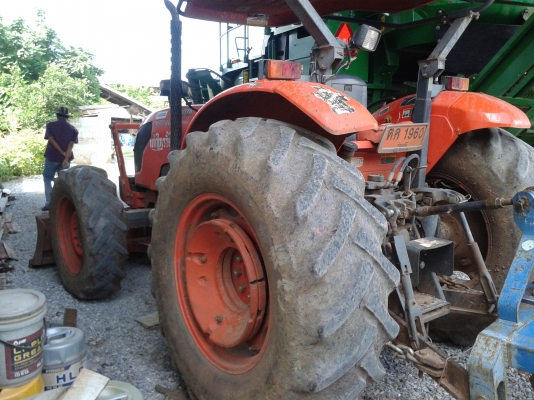 ขาย KUBOTA M9540 ทำงาน6578ชั่วโมง รถบ้านสวยๆ ขาย KUBOTA M9540 ทำงาน6578ชั่วโมง รถบ้านสวยๆ