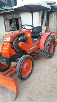 ขายตามสภาพ คูโบต้า RT 140 พร้อมเล่มทะเบียน รถสภาพดีมาก ขายตามสภาพ คูโบต้า RT 140 พร้อมเล่มทะเบียน รถสภาพดีมาก