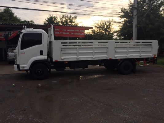 ขายFRR210ยาว6.50มรถ9เดือนวิ่งแค่10700กิโลรถสวยมากเหมือนรถใหม่