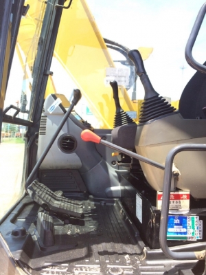 ขายรถแบคโฮ KOMATSU PC128US-8 3XXX ชั่วโมง นำเข้าจากญี่ปุ่น สภาพสวยพร้อมใช้ มีVDOการทำงานครับ