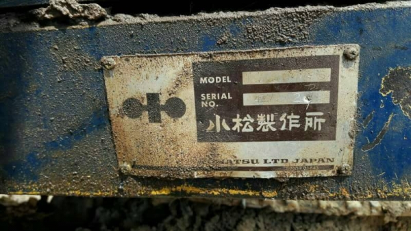 ขาย 535,000 KOMATSU pc 200-5 เล่มทะเบียน เครื่องดี ปั้มแรง ไฟฟ้าครบ เอวมีขยับ ช่วงล่างดี รถสวยพร้อมใช้เอกสารพร้อมโอน 090-772-3710 090-772-3708 ขาย 535,000 KOMATSU pc 200-5 เล่มทะเบียน เครื่องดี ปั้มแรง ไฟฟ้าครบ เอวมีขยับ ช่วงล่างดี รถสวยพร้อมใช้เอกสารพร้อมโอน 090-772-3710 090-772-3708