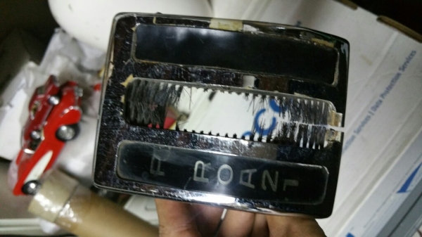 ขายฝาครอบเกียร์ auto, automatic shifter cover bmw 2002 1602 ตรงรุ่น ของหายากครับ สภาพมือสองจาก USA

เอาไปชุบ หรือ พ่นโครเมียม ก็สวยแล้วครับ

4500

0834301397
Line: surawat.hant