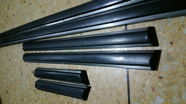 ขายยางกันกระแทก bmw 2002 1602 ครบชุด 1ชุด ของหายากครับ สภาพมือสองจาก USA &amp; Germany

11000 บาท

มีแยกขายชิ้นกลาง คู่ละ 4000 และ ชิ้นเล็ก คู่ละ 3000 ด้วยนะครับ
มีอีกคู่ชิ้นกลางน่าจะเป็นของ touring 4000.

0834301397
Line: surawat.hant