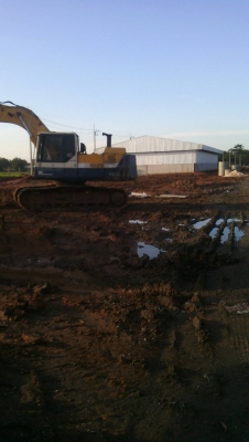 Komatsu PC200-5/ แม็กโฮลมือสอง/ ไฟฟ้าครบ ช่วงล่างเต็ม ทำงานได้เลย เอกสารเล่ม