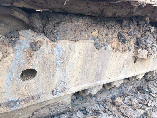 Komatsu PC200-5/ แม็กโฮลมือสอง/ ไฟฟ้าครบ ช่วงล่างเต็ม ทำงานได้เลย เอกสารเล่ม