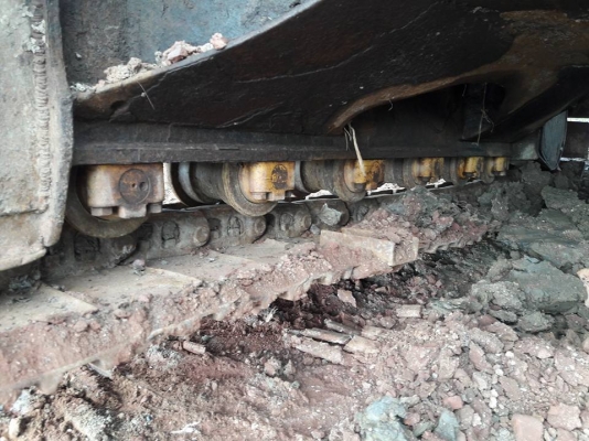 ขายcat E110 โปร บูมพิเศษ เท่ายาวกว่า120 รถทำงานไว ซื้อเก่านอกมา5 ปี  ติดต่อ เจ้าของ 0805771468 คุณ อาท ต้องการวีดีโอการทำงานแอดไลย์มาครับ