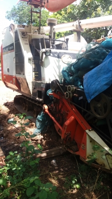 ขายรถเกี่ยวข้าว