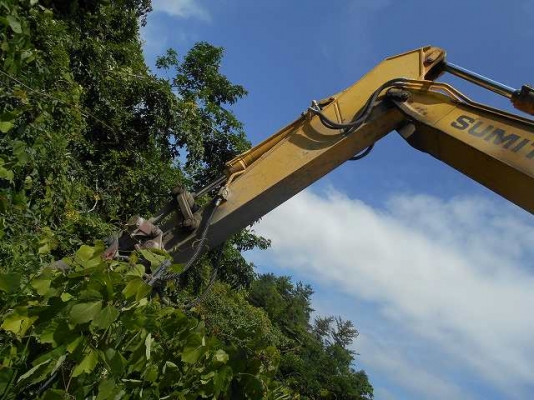 SUMITOMO รุ่น SH 200 A5 ปี 2010  ชั่วโมงทำงานน้อย