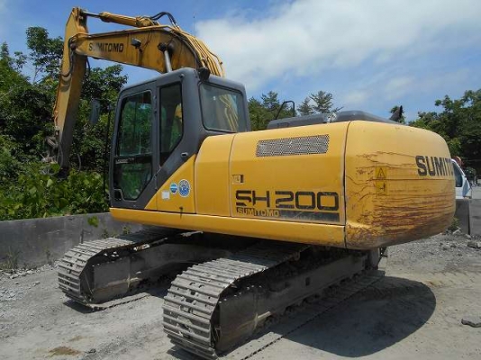 SUMITOMO รุ่น SH 200 A5 ปี 2010  ชั่วโมงทำงานน้อย
