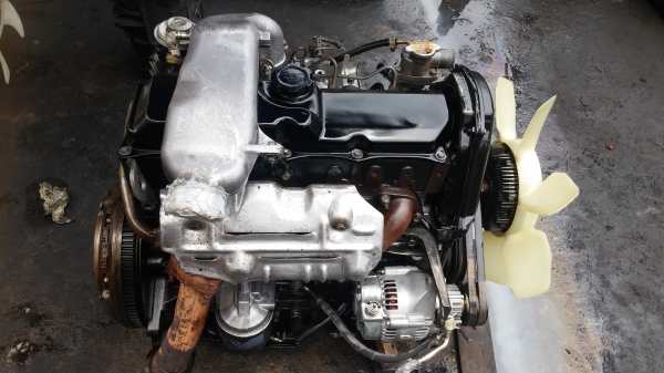 เครื่องยนต์โตโยตา 5L เครื่องสวยๆ พร้อมใช้ไม่มีไอ น้ำไม่ดัน เครื่องยนต์โตโยตา 5L เครื่องสวยๆ พร้อมใช้ไม่มีไอ น้ำไม่ดัน