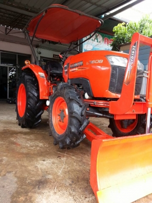 ขาย 36 แรง ตัวรถ + ใบดัน