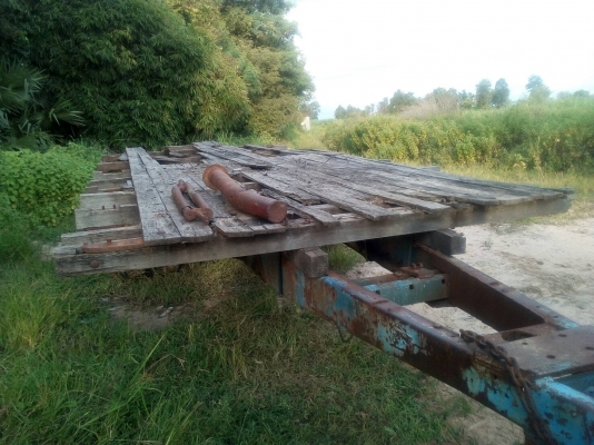 ขายเทเลอร์ใหญ่ลากไม้ ลากอ้อย คัดซีส์ สิบล้อสิบล้อหัวยาว ถูกๆ กระบะไม้ไม่ค่อยสวย ขายเทเลอร์ใหญ่ลากไม้ ลากอ้อย คัดซีส์ สิบล้อสิบล้อหัวยาว ถูกๆ กระบะไม้ไม่ค่อยสวย