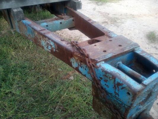 ขายเทเลอร์ใหญ่ลากไม้ ลากอ้อย คัดซีส์ สิบล้อสิบล้อหัวยาว ถูกๆ กระบะไม้ไม่ค่อยสวย ขายเทเลอร์ใหญ่ลากไม้ ลากอ้อย คัดซีส์ สิบล้อสิบล้อหัวยาว ถูกๆ กระบะไม้ไม่ค่อยสวย