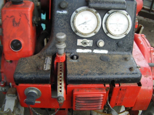 เครื่องดับเพลิงเครื่องยนต์เบนซิน