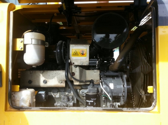 ** ราคา 2.55 ล้าน ** Komatsu WA180-3A ปี 2012 (ป้ายแดงออกห้างใหม่ 4.4ล้าน) รถมือเดียว 3,xxx ชม.แท้ๆ สภาพ 90\% รถ Made in Japan ** ราคา 2.55 ล้าน ** Komatsu WA180-3A ปี 2012 (ป้ายแดงออกห้างใหม่ 4.4ล้าน) รถมือเดียว 3,xxx ชม.แท้ๆ สภาพ 90\% รถ Made in Japan