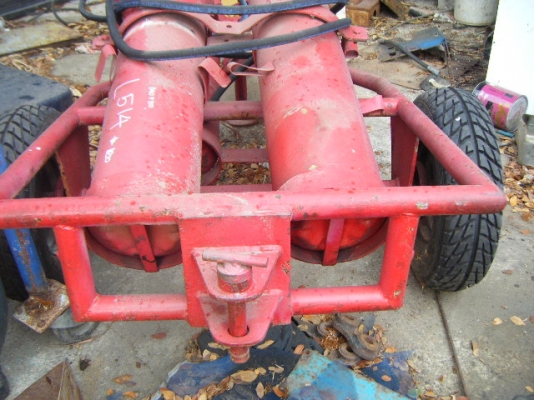 หางเทเลอร์พ่วงถังดับเพลิง