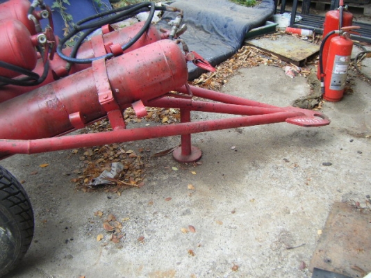 หางเทเลอร์พ่วงถังดับเพลิง