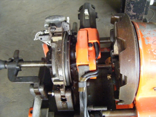 เครื่องต๊าปเกลียว 4 นิ้ว เครื่องต๊าปเกลียว 4 นิ้ว