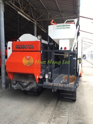 รถเกี่ยวนวดข้าวคูโบต้ามือสองพร้อมใช้ DC70 รองกระสอบ