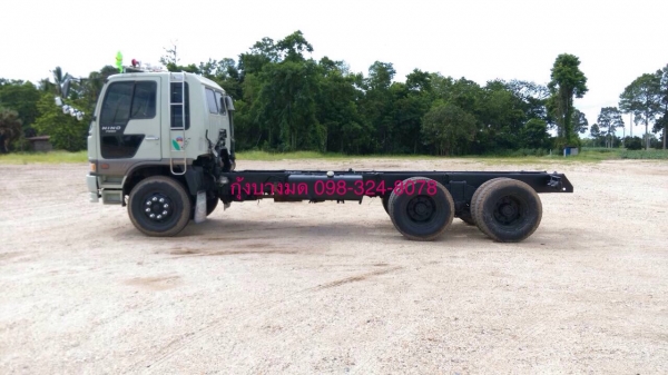 ขายแชสซีรถสิบล้อ Hino 3H เครื่องเดิม 195 แรง 2 เพลา เกียร์เดิม ทะเบียนพร้อม