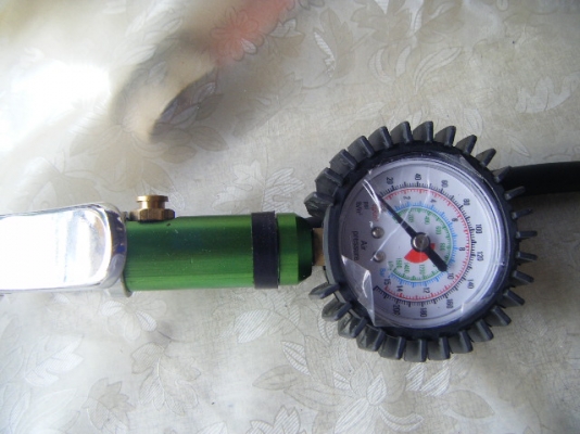 หัวเติมลมยาง