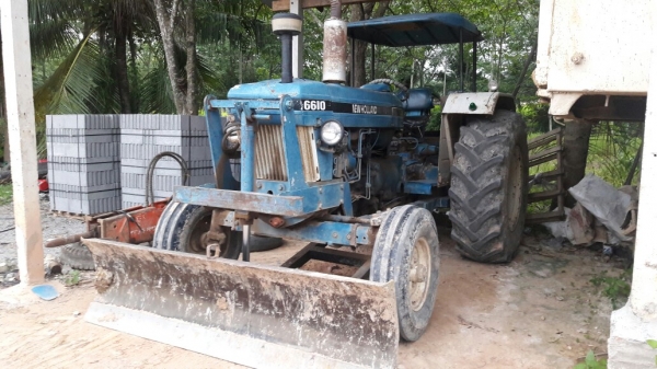 รถไถฟอร์ด6610