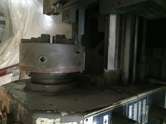 ขายเครื่องกลึง5ฟุตหนักHowaของญี่ปุ่นเฟืองครบราคาถูกๆนะครับ