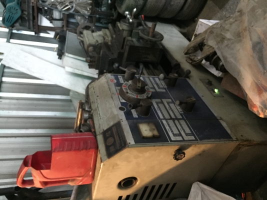 ขายเครื่องกลึง5ฟุตหนักHowaของญี่ปุ่นเฟืองครบราคาถูกๆนะครับ