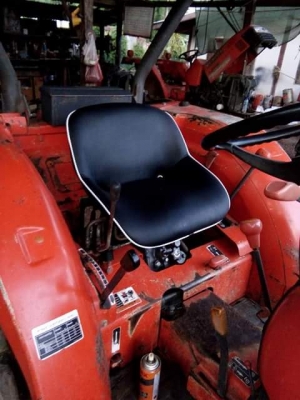 ขายรถไถคูโบต้า 36 แรง พร้อมหน้า หาง 6 เล่มพร้อม