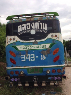 ขายตัวถังรถเมล์ เหมาะสำหรับทำบ้านหรือร้านขายของ