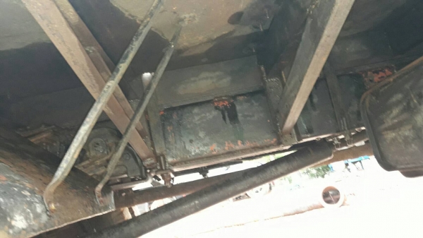 135.000. หัวยาว 6ล้อบรรทุกรถเกี่ยว&amp;แบคโคร  เครื่อง 6BD-165แรง พร้อมใช้งาน