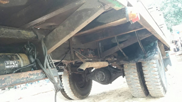 135.000. หัวยาว 6ล้อบรรทุกรถเกี่ยว&amp;แบคโคร  เครื่อง 6BD-165แรง พร้อมใช้งาน