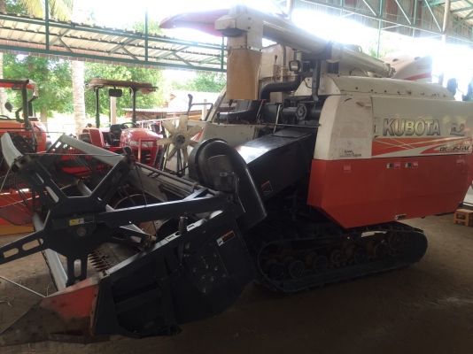 ขายรถเกี่ยวข้าว DC-95GM พลัส สภาพงามคับ เอกสารครบ ปี56