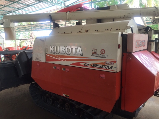 ขายรถเกี่ยวข้าว DC-95GM พลัส สภาพงามคับ เอกสารครบ ปี56