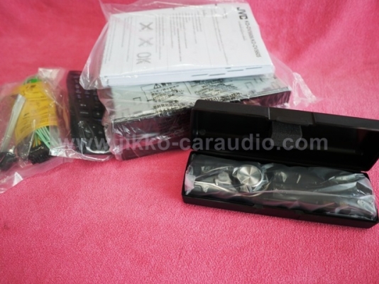 JVC KD-DV5606 เครื่องเล่น DVD CD MP3 USB พร้อม AUX ด้านหน้า เครื่องรุ่นใหม่ล่าสุด ตัวโชว์ อุปกรณ์ครบ ประกันห้าง 2,890 by JIKKO