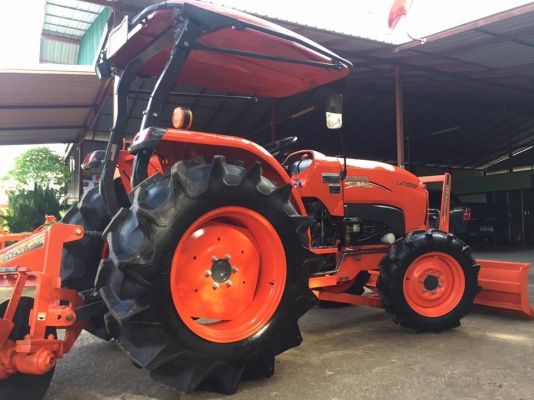 ขายรถไถ Kubota L4708SP (4WD) พร้อมใบมีดและผานพรวนช้าง รถไร่ สวยๆ พร้อมใช้งาน