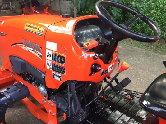 ขายรถไถ Kubota L4708SP (4WD) พร้อมใบมีดและผานพรวนช้าง รถไร่ สวยๆ พร้อมใช้งาน