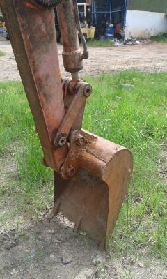 ขายรถแมคโค pc30 ขายรถแมคโค pc30