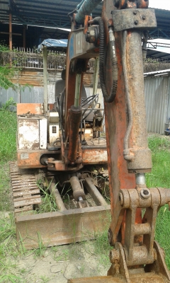 ขายรถแมคโค pc30 ขายรถแมคโค pc30