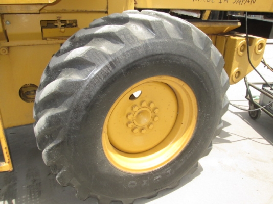 รถตัก Wheel Loader 1.3M รุ่น 910F S/No: 1YK02729 ทำงาน 2942 ชั่วโมง รถตัก Wheel Loader 1.3M รุ่น 910F S/No: 1YK02729 ทำงาน 2942 ชั่วโมง