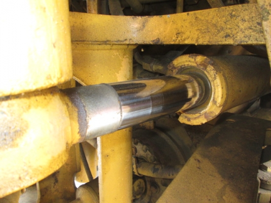 รถตัก Wheel Loader 1.3M รุ่น 910F S/No: 1YK02729 ทำงาน 2942 ชั่วโมง รถตัก Wheel Loader 1.3M รุ่น 910F S/No: 1YK02729 ทำงาน 2942 ชั่วโมง