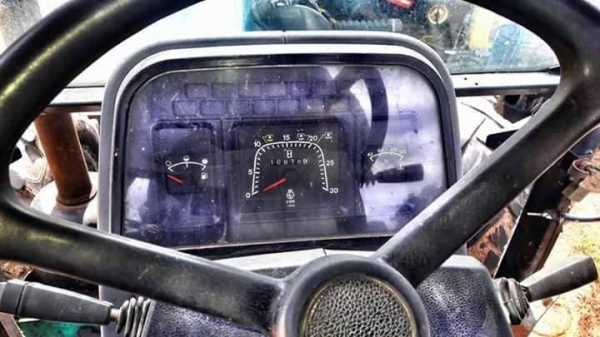 ขายรถไถFORD 6640 2เพลา อุปกรณ์ ดันหน้า ผานหลัง รถสวยสภาพดี รถบ้านใช้งานอยู่ เอกสารพร้อมโอน ราคา480,000 สนใจโทร 090-8588220คุณนะ 093-3258446คุณบิว หรือเข้าดูสินค้าอื่นๆได้ที่ www.narong2truck.com หรือ www.truck.in.th/498 หรือเพจFacebook ณรงค์ ซื้อขายรถมือส