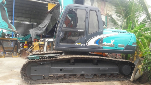 ขาย KOBELCO  SK200-3LC...รถสวยภาพดี....เครื่องปั๊มดี....เอกสารครบ ...สนใจโทร...089-3818694  ดวงนภา