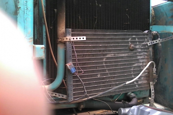 ขาย KOBELCO SK200M2 ตัวเดินใหญ่ สภาพสวยพร้อมใช้ ราคาต่อรองได้ ติดต่อได้ คุณ อ๊อฟ พิจิตร 086-737-9991 ขาย KOBELCO SK200M2 ตัวเดินใหญ่ สภาพสวยพร้อมใช้ ราคาต่อรองได้ ติดต่อได้ คุณ อ๊อฟ พิจิตร 086-737-9991