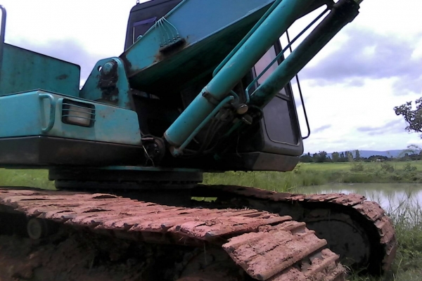 ขาย KOBELCO SK200M2 ตัวเดินใหญ่ สภาพสวยพร้อมใช้ ราคาต่อรองได้ ติดต่อได้ คุณ อ๊อฟ พิจิตร 086-737-9991 ขาย KOBELCO SK200M2 ตัวเดินใหญ่ สภาพสวยพร้อมใช้ ราคาต่อรองได้ ติดต่อได้ คุณ อ๊อฟ พิจิตร 086-737-9991