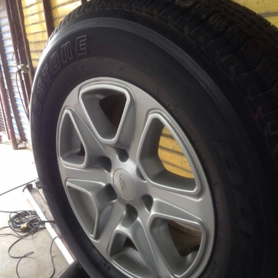 ล้อแม็ก 17 สภาพสวยๆๆ ล้อแม็ก 17 สภาพสวยๆๆ