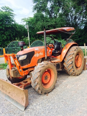 ขายรถไถ KUBOTA M9540 ปี52 รถสวยสภาพดี 2เพลา อุปกรณ์ ดันหน้า ผานหลัง เอกสารพร้อมโอน ราคา560,000 สนใจโทร 090-8588220คุณนะ 093-3258446คุณบิว หรือเข้าดูสินค้าอื่นๆได้ที่ www.narong2truck.com หรือ www.truck.in.th/498 หรือเพจFacebook ณรงค์ ซื้อขายรถมือสอง (เว็บ