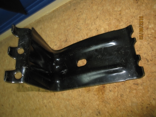 ที่หนุนล้อ แบบใหม่ ติดรถยุโรป ไม่มียี่ห้อแต่มีตอกโค๊ด